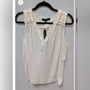 Catherine Malandrino Cream Ruffled V-Neck Sleeveless Top